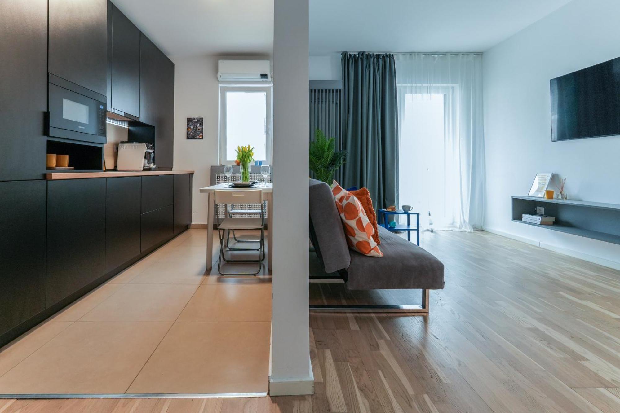 Ana - Cozy & Quiet Apt With Balcony & Garden View Bukarest Kültér fotó